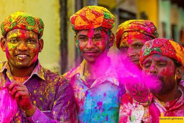 Anda Harus Tahu Tentang Holi Festival, Festival di India