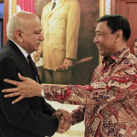Hubungan Antara Bisnis Dan Politik Di India